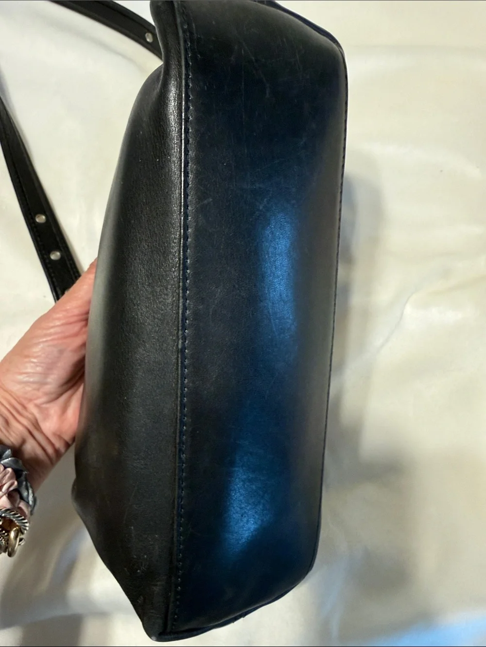Coach Black Leather Shoulder Bag with Double Straps  Vintage hobo 9059